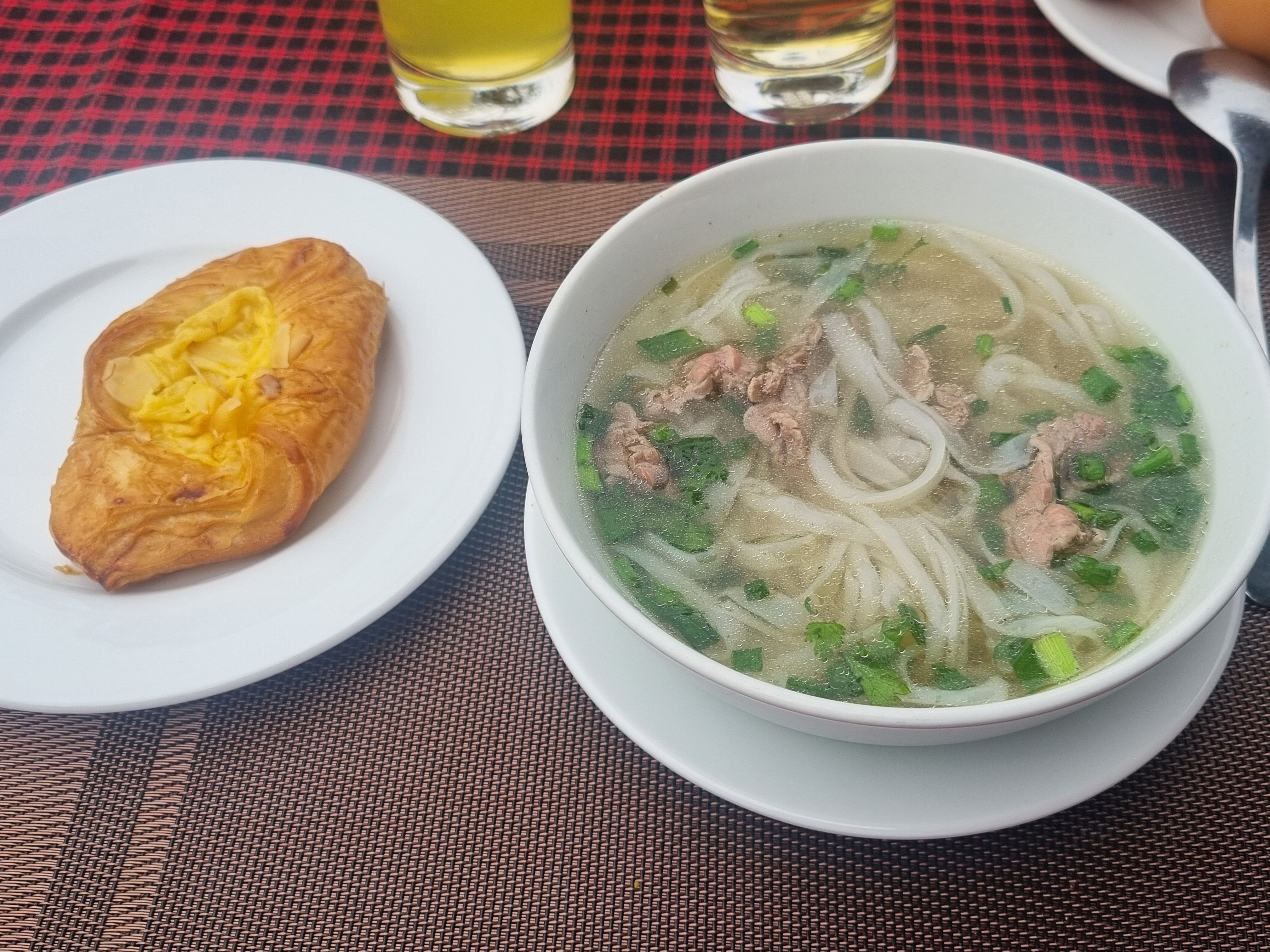 Фото Halais Hotel