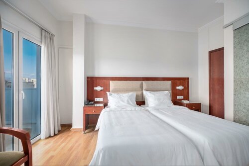 Гостиница Attalos Hotel в Афинах