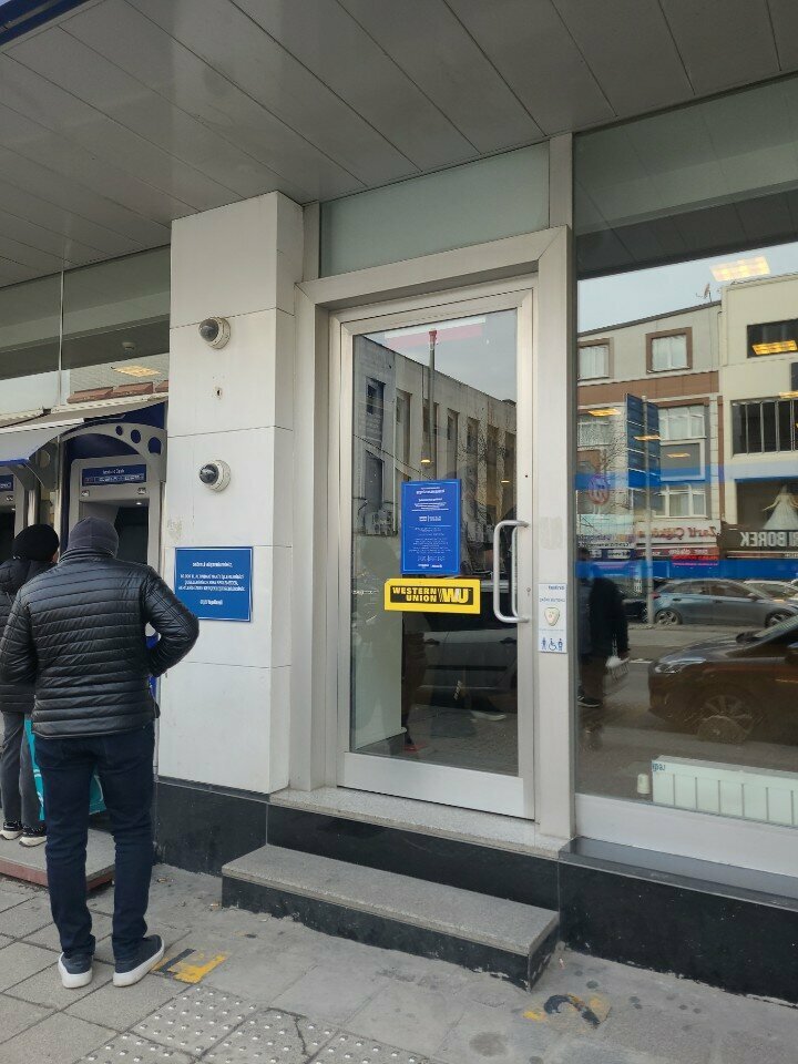 Bank Yapi Kredi, Istanbul, photo