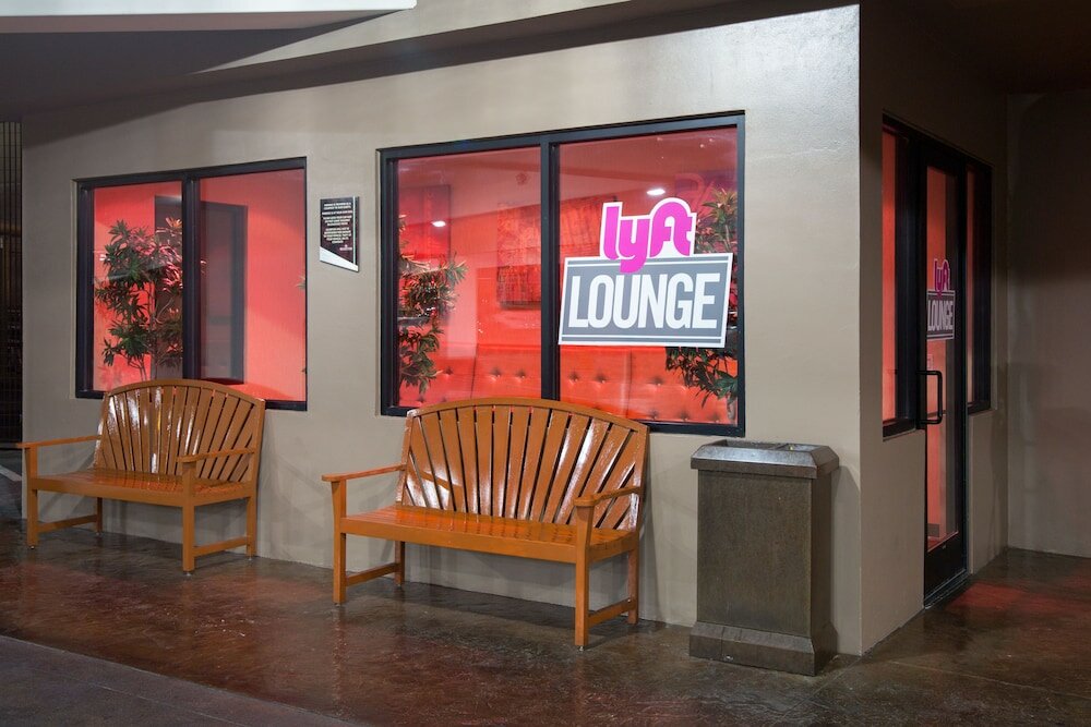 Фото Silverton Casino Lodge - Newly Renovated