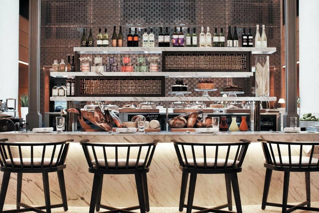 Фото Singapore Marriott Tang Plaza Hotel