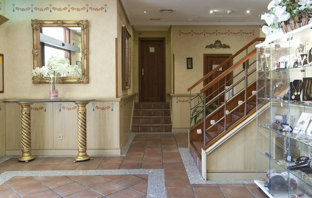 Фото Hotel Casona de la Reyna