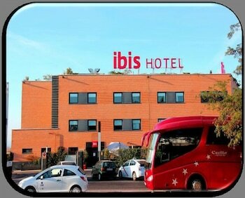 Фото Ibis Madrid Alcorcon Tresaguas