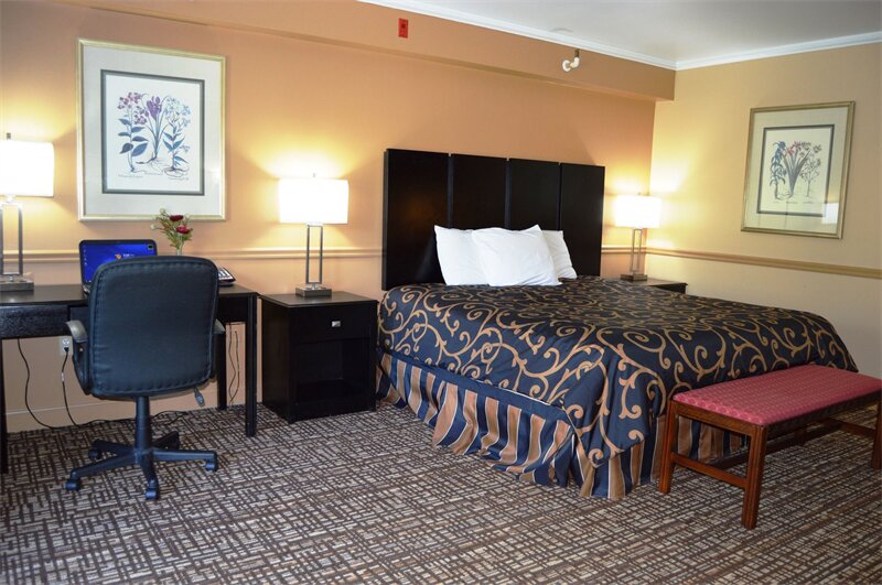 Фото Hollow Inn and Motel