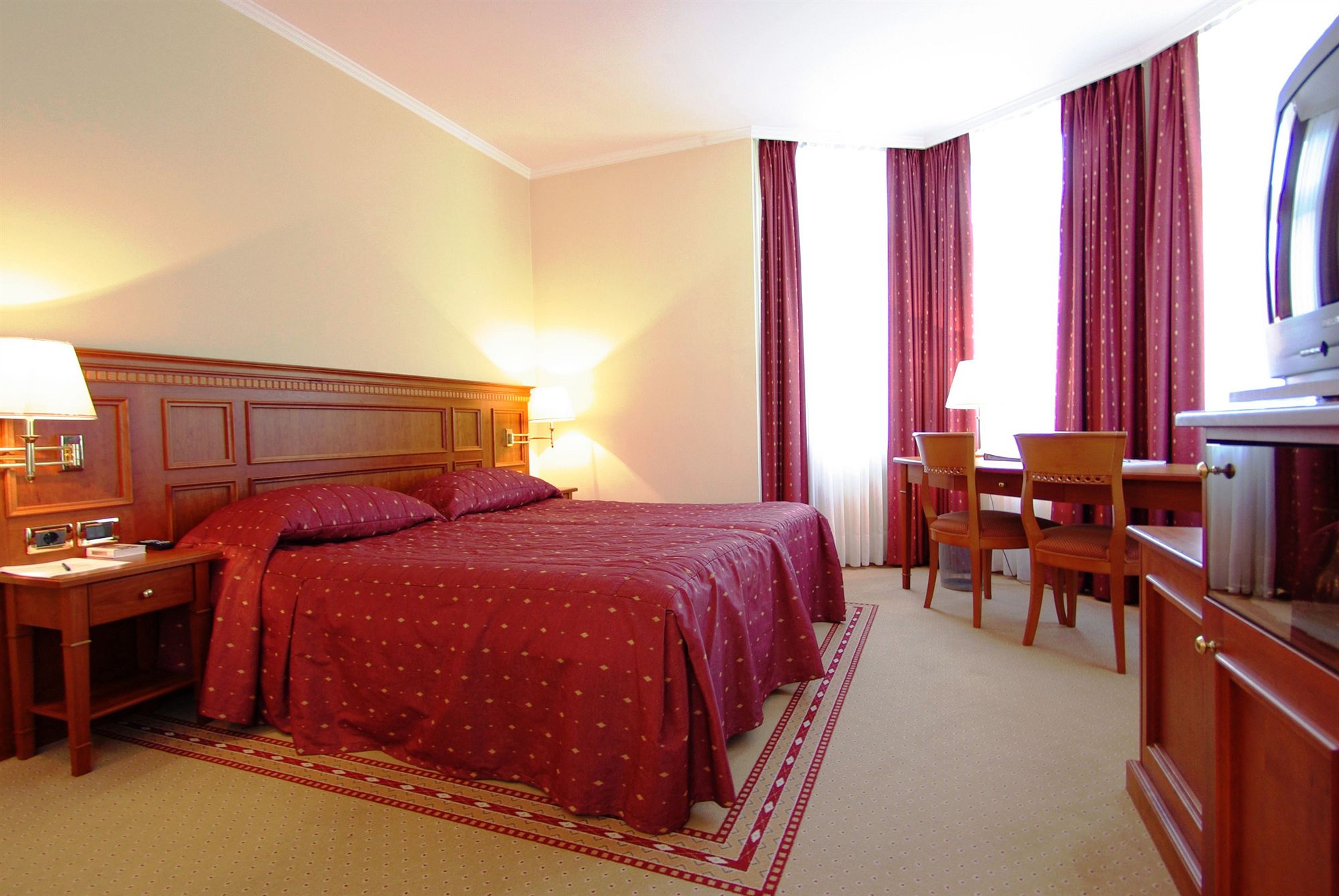 Фото Hotel Korana Srakovcic