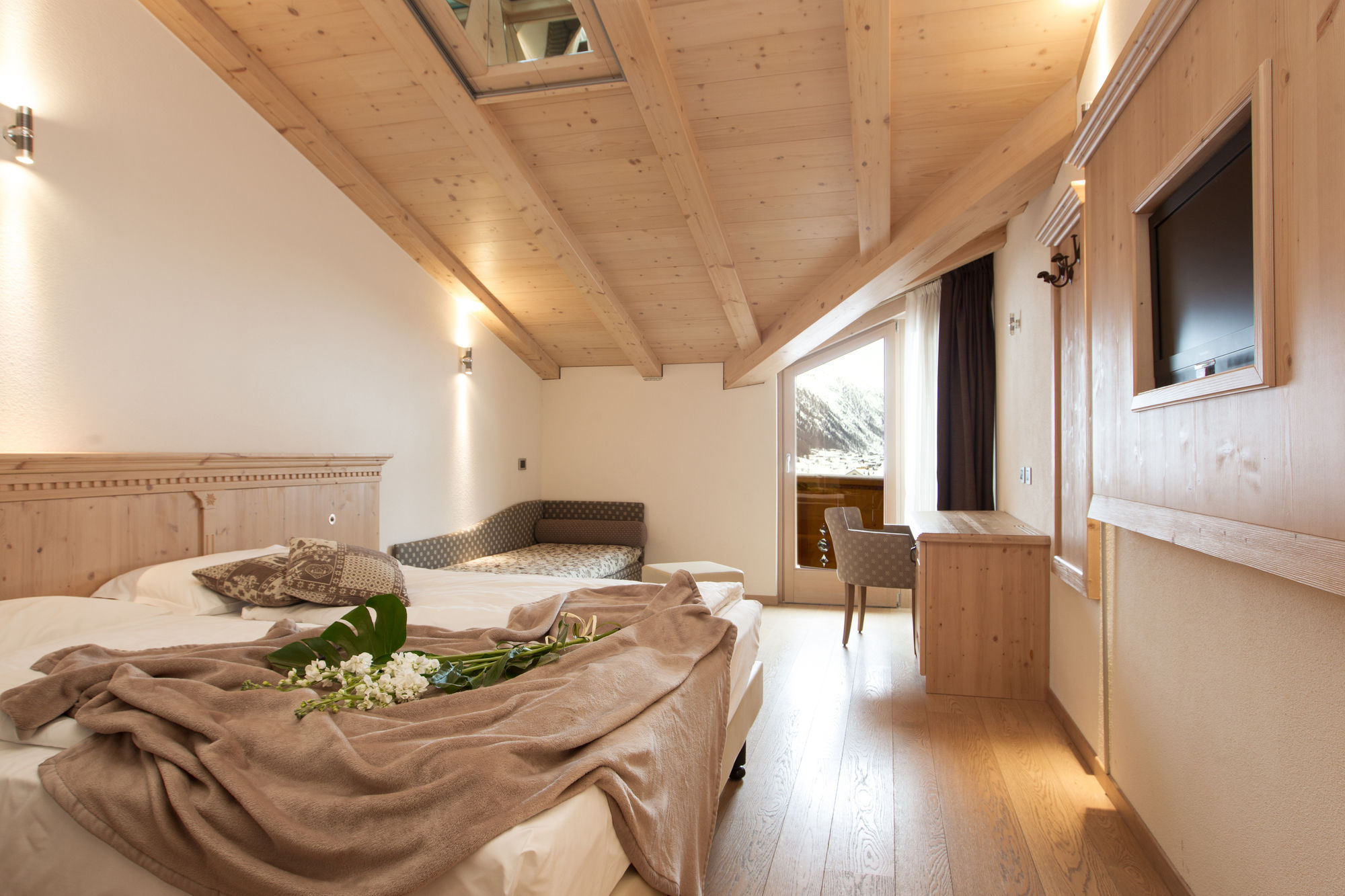 Фото Alba Alpine Hotel