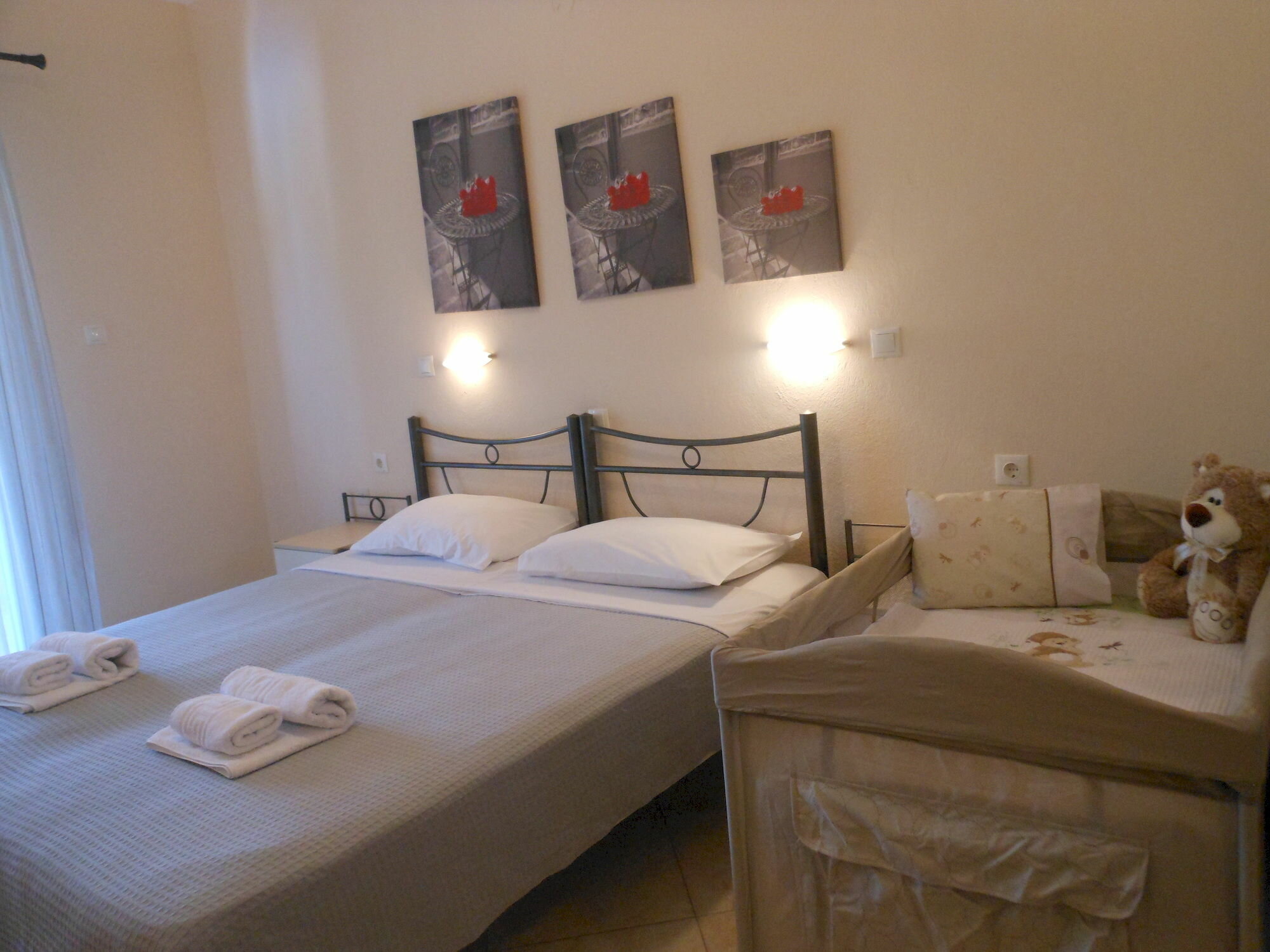 Фото Ziogas Apartments