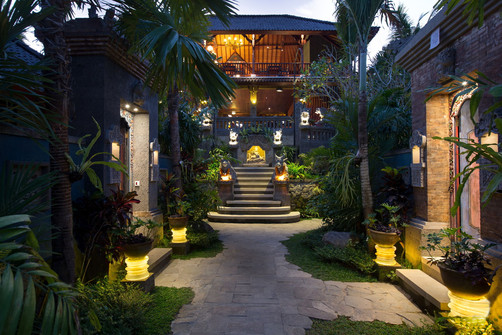 Фото Dwaraka The Royal Villas