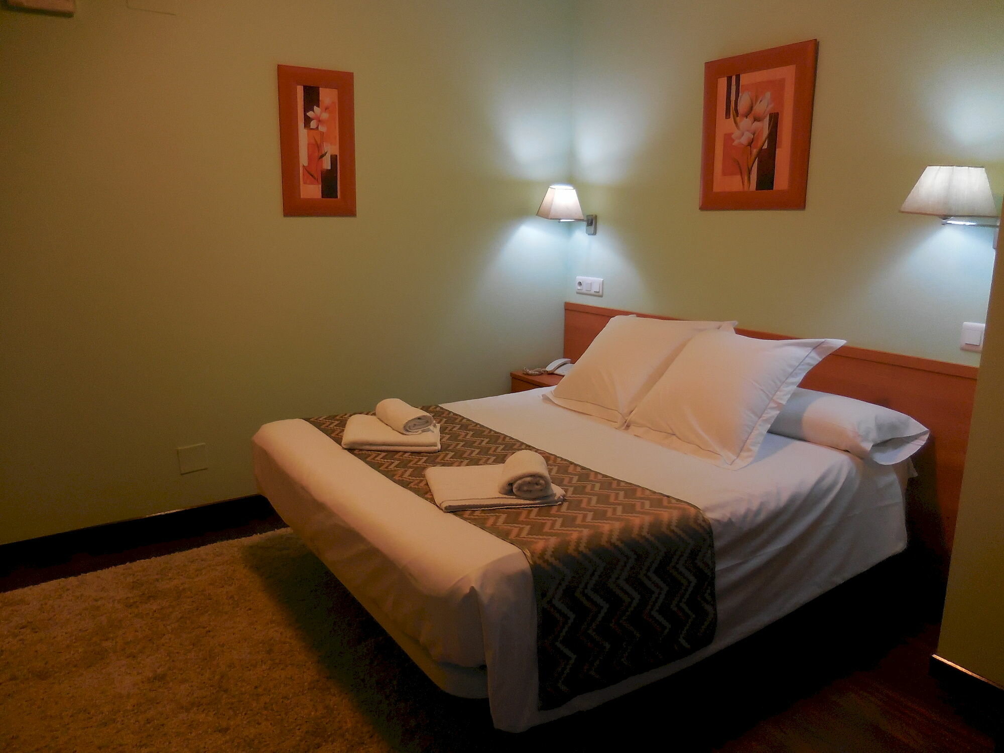 Фото Hotel Ribeira Sacra