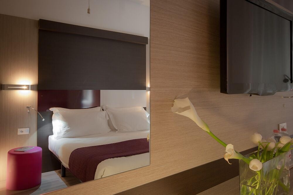 Фото Genius Hotel Downtown