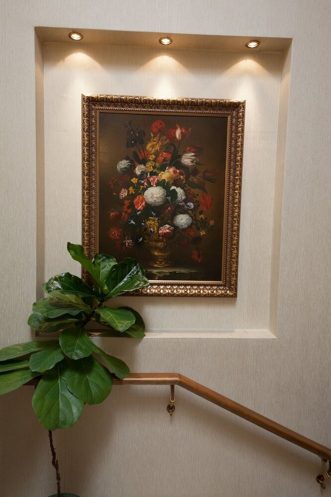 Фото Grand Hotel London