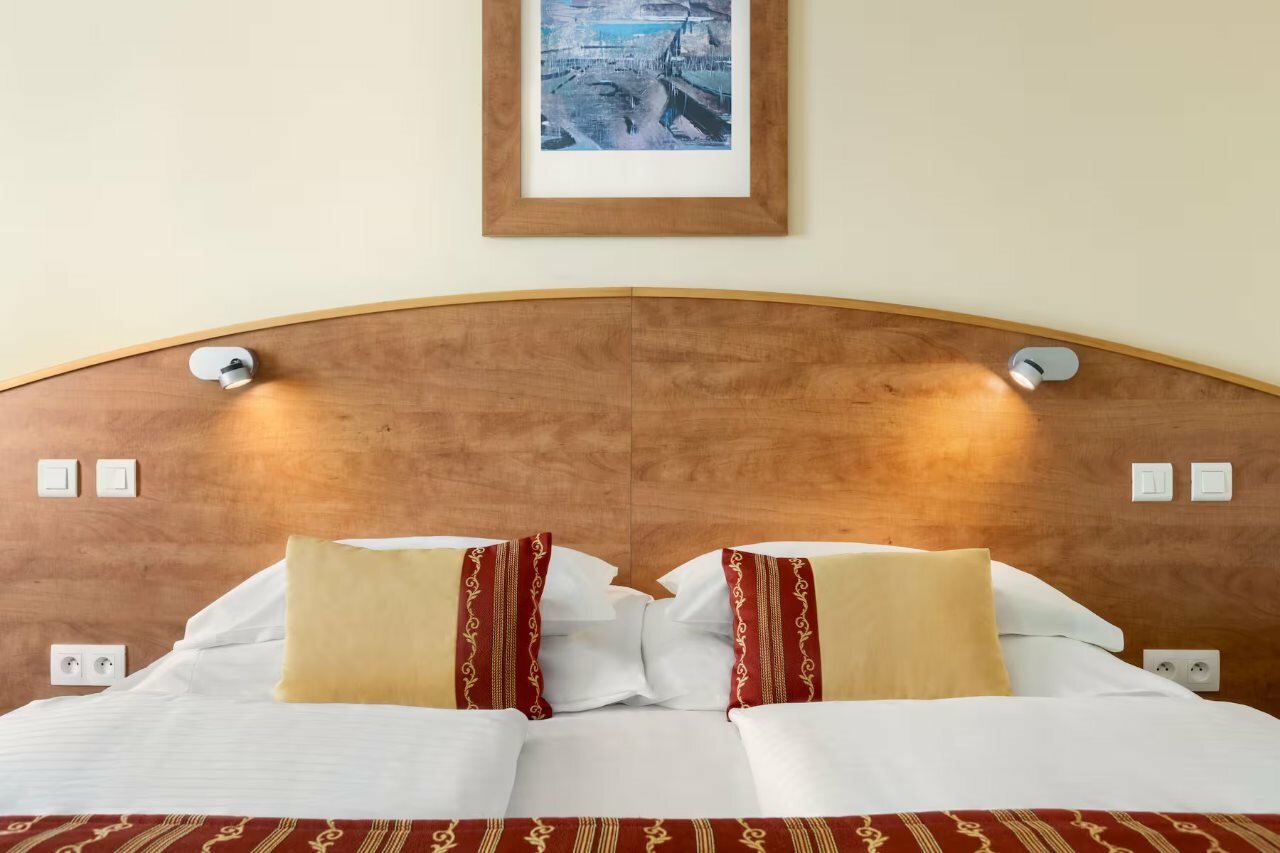 Фото Amedia Express Prag, Trademark Collection by Wyndham