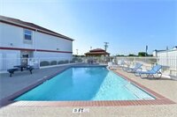 Фото Best Western Limestone Inn & Suites