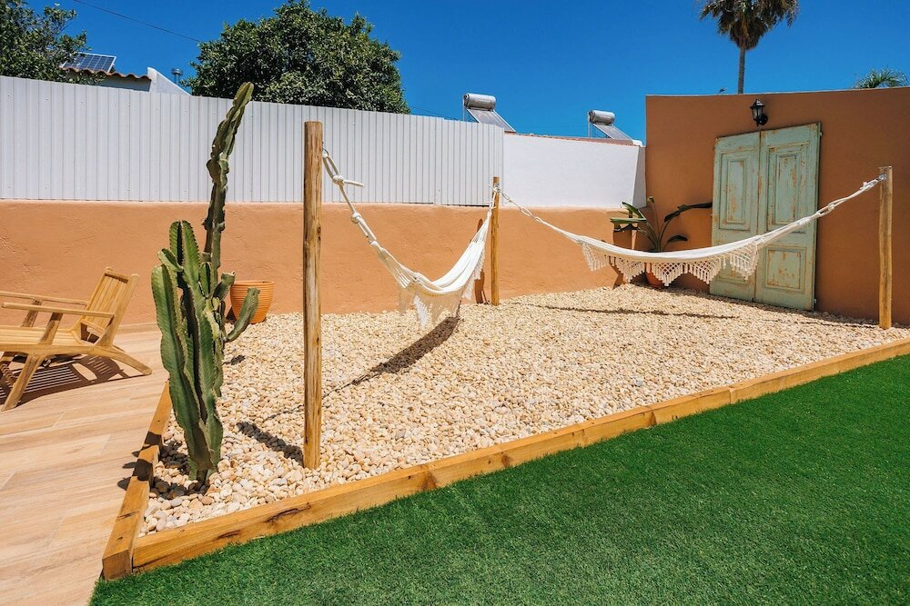 Фото Coral Botique Suites