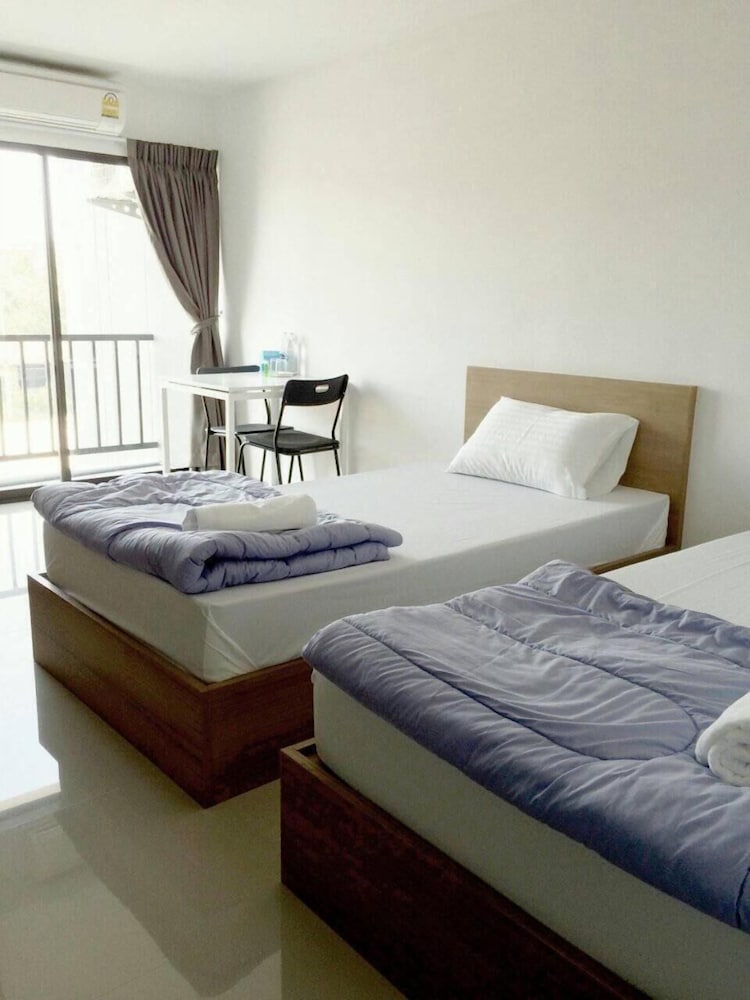 Фото Promsook Apartment