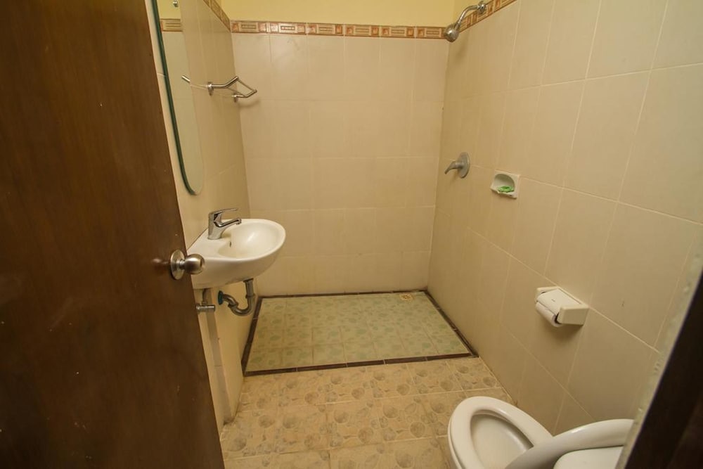 Фото Omah D'Taman Hotel by Eps