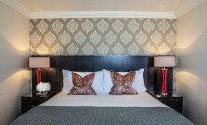 Гостиница The Westbury Hotel