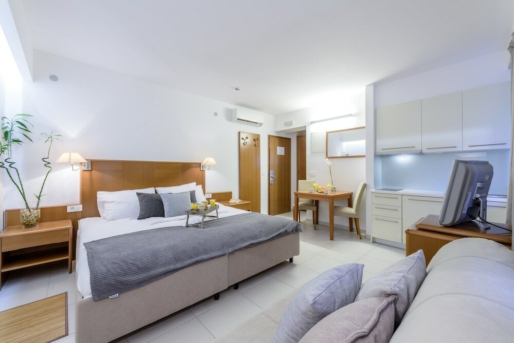 Фото Adriatic Deluxe Apartments