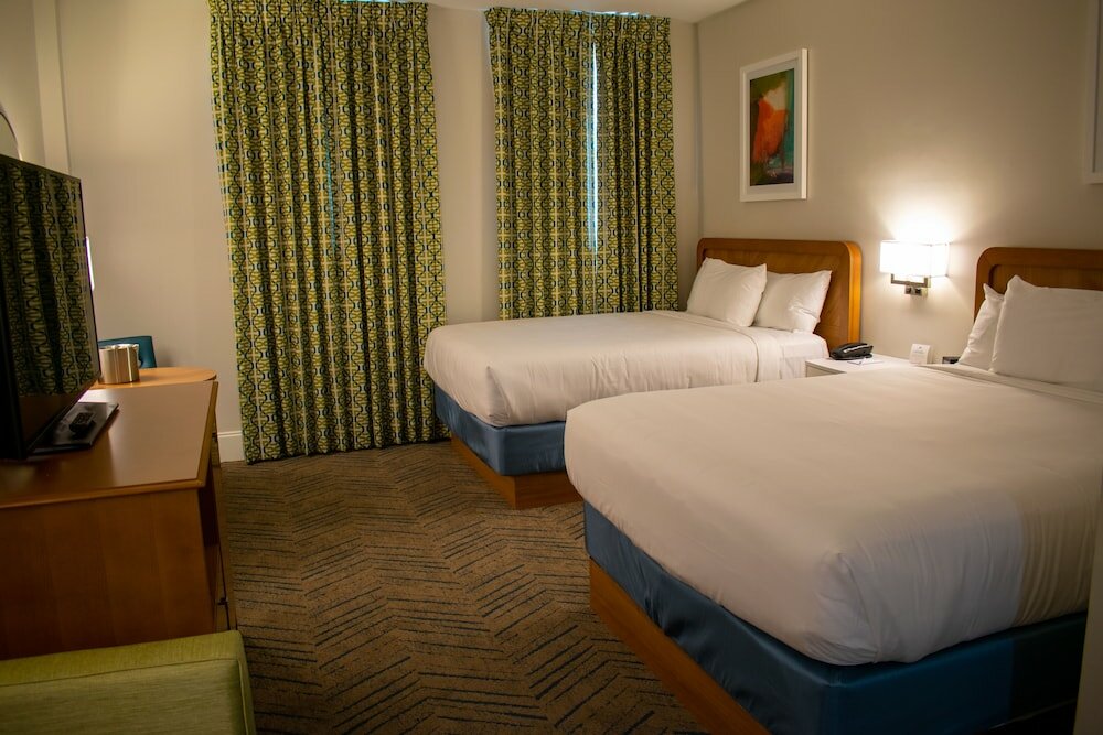 Фото Oasis Resort Gulfport