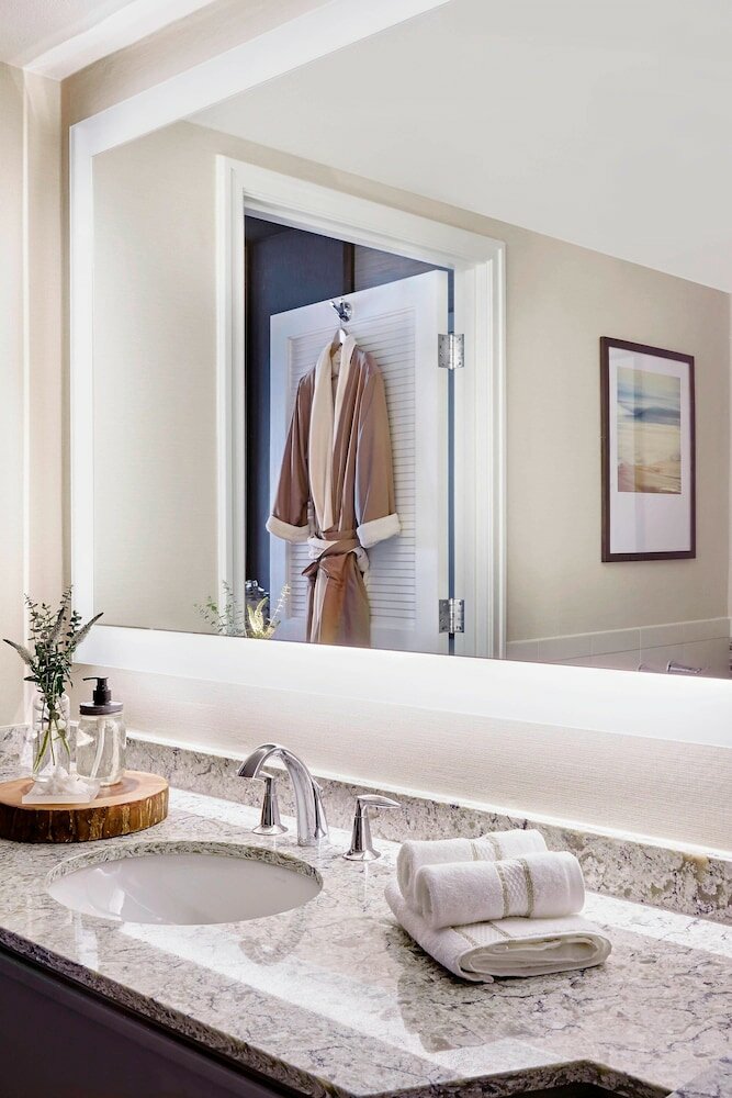 Фото Coronado Island Marriott Resort & SPA