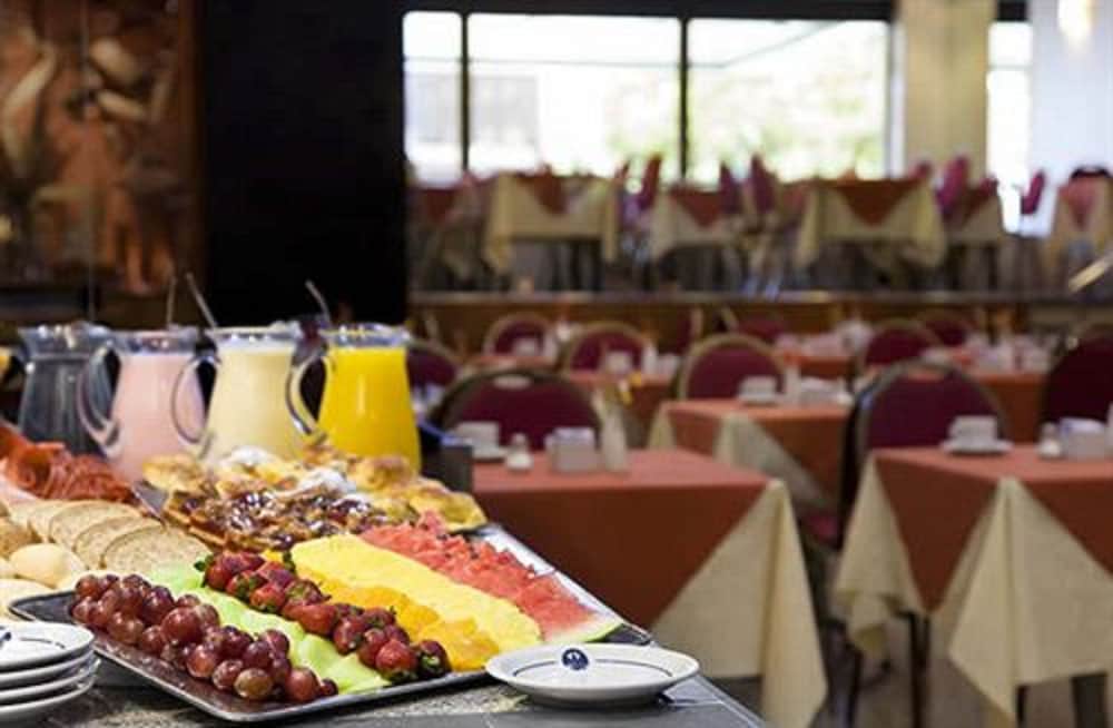 Фото Globales Republica