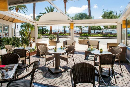 Гостиница Hotel Vesuvio в Рапалло