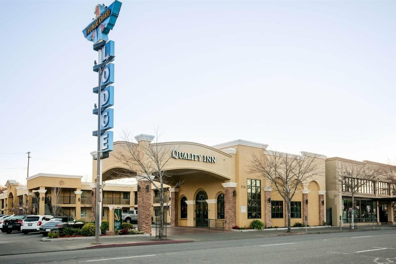 Фото Quality Inn Chico