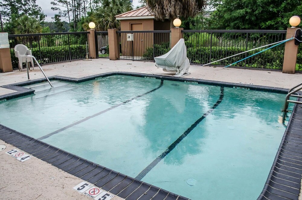 Фото Comfort Suites Mobile