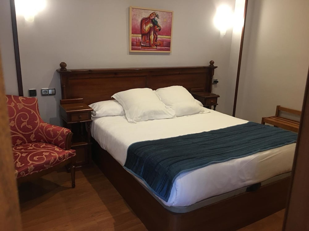 Фото Hotel Villalegre