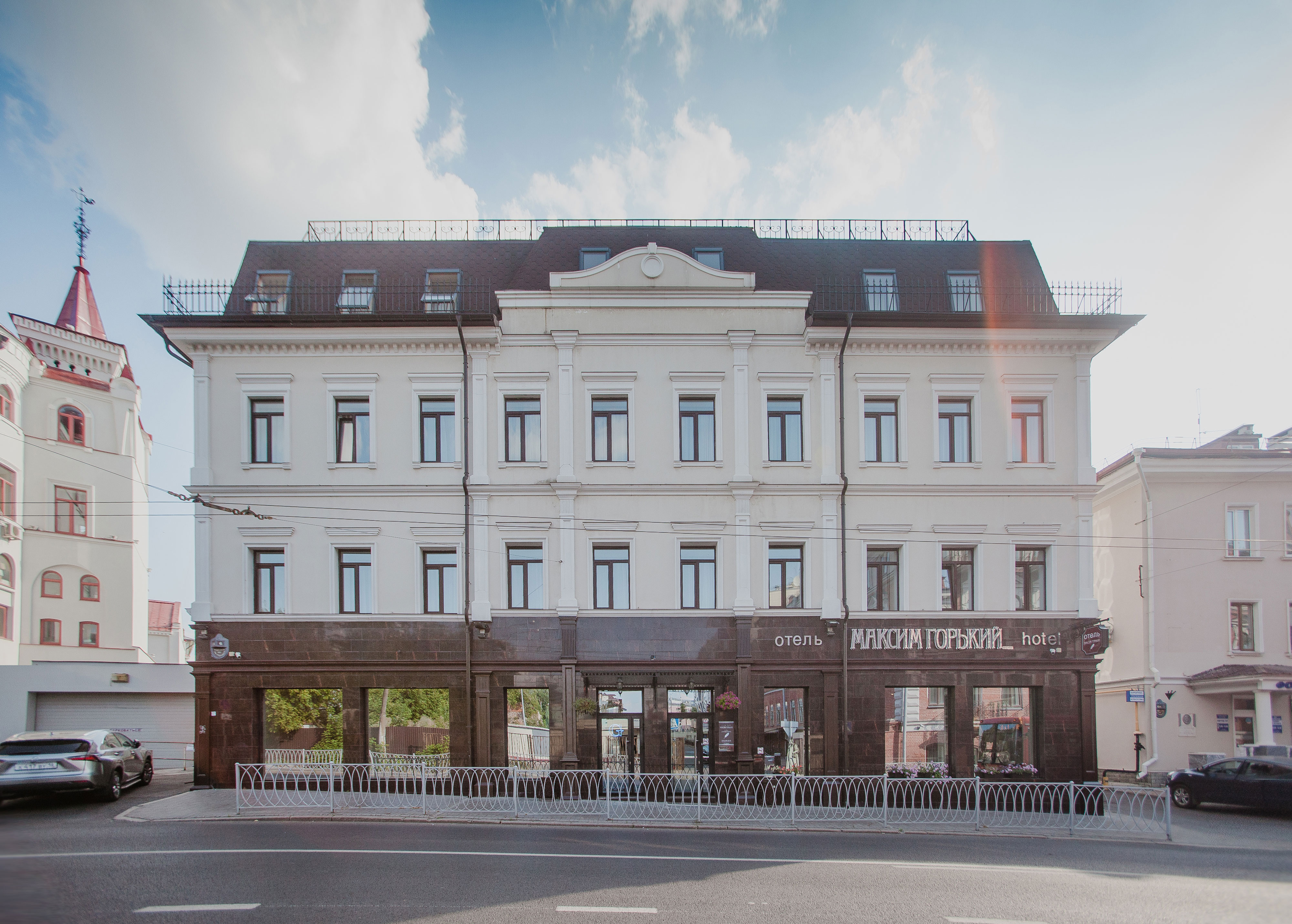 Фото отеля 1