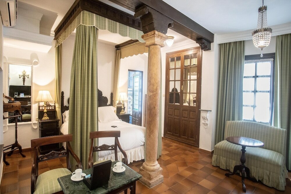 Фото Hotel San Gabriel