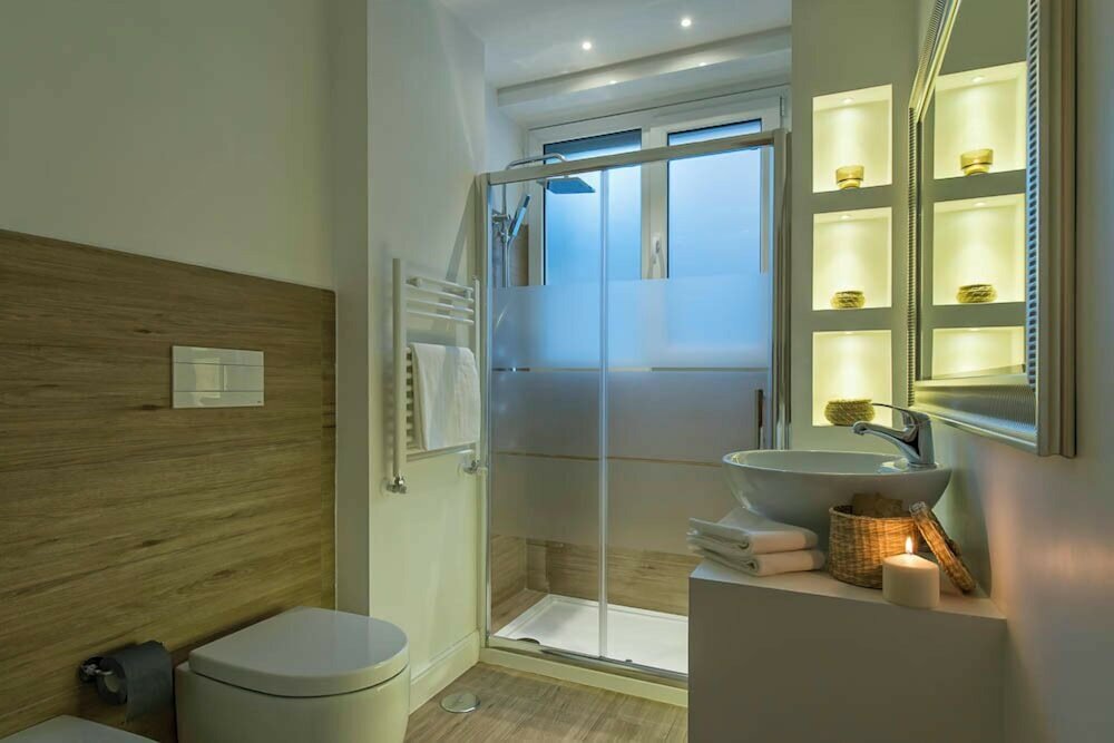 Фото Aruna Suites