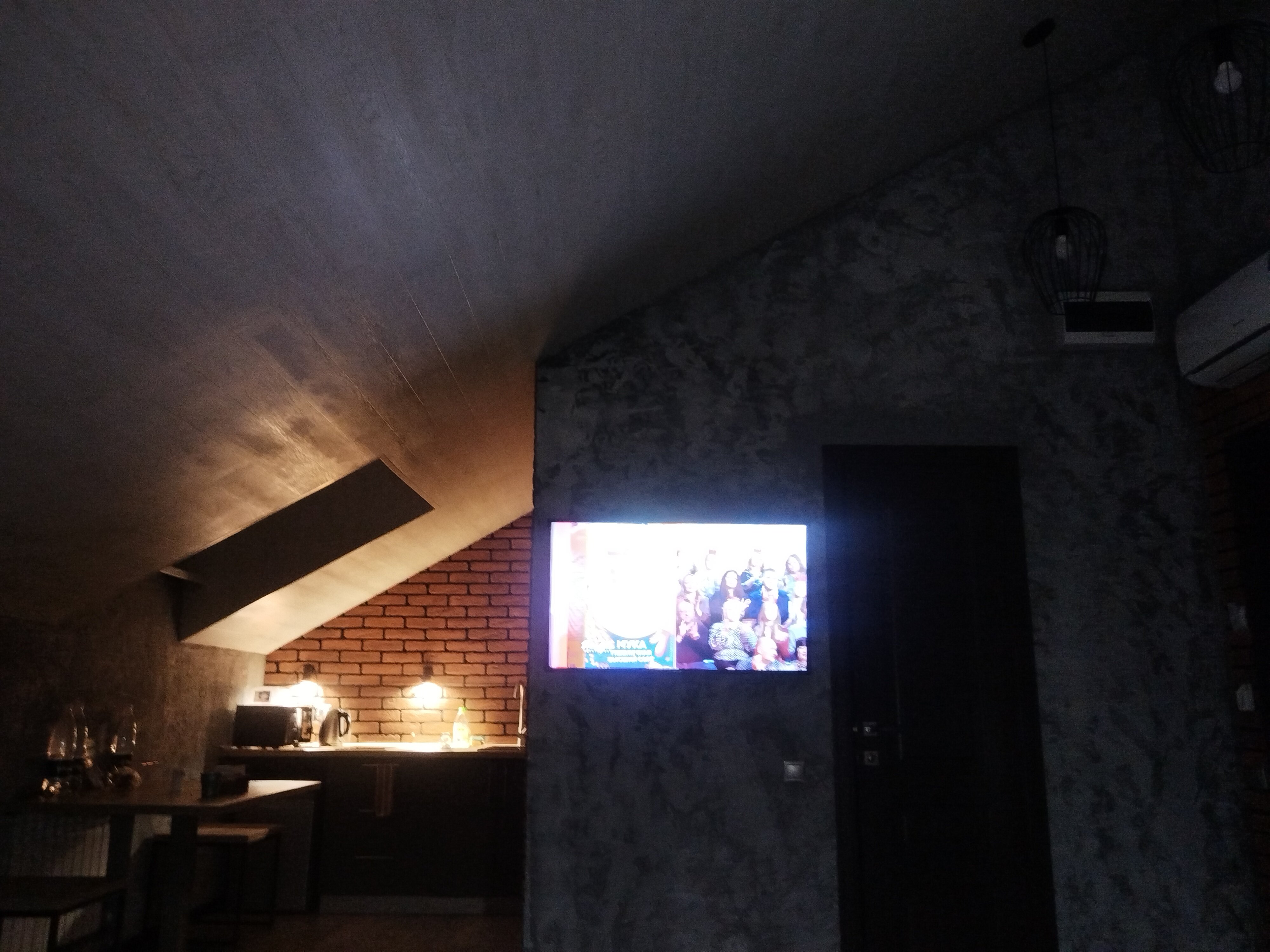 Фото Attic