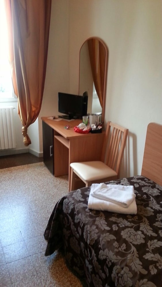 Фото La Campanella Guesthouse