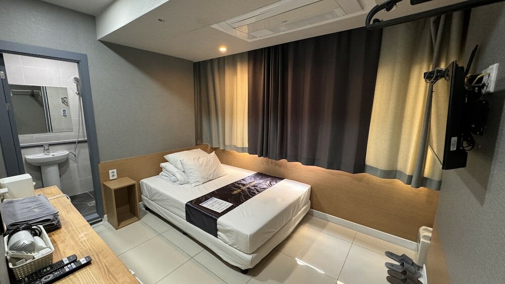 Фото MyeongDong New Stay Inn