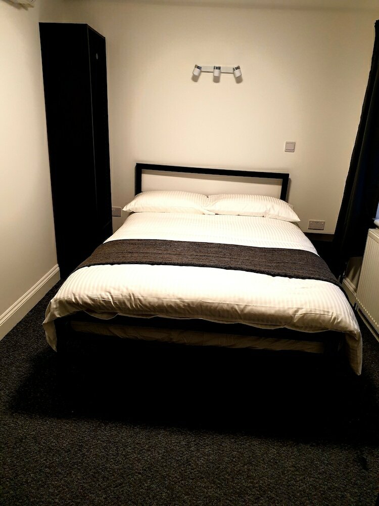 Фото Wanstead Hotel