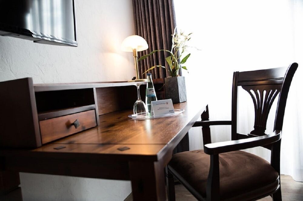 Фото Hotel Ostfriesen-Hof