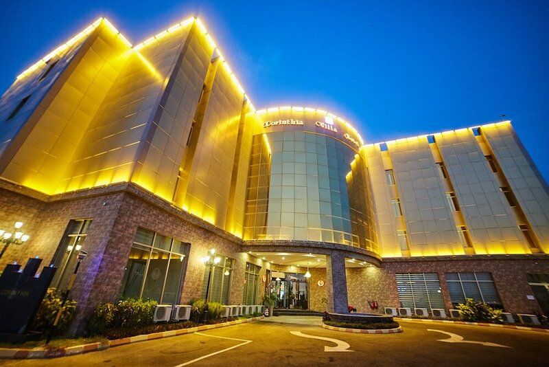 Гостиница Corinthia Villa Hotel & x26; Suites в Абудже