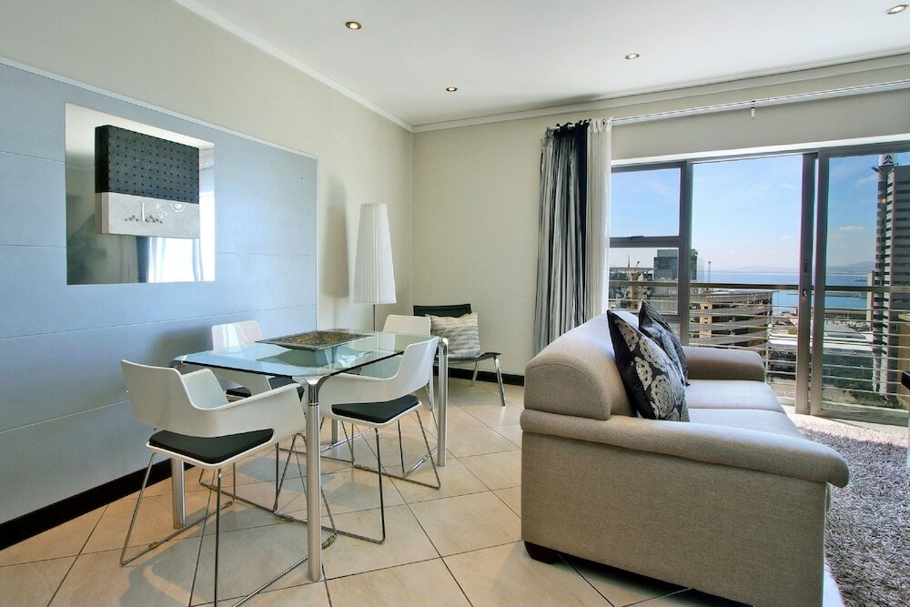 Фото ITC Hospitality Group One Bedrooms Icon Building