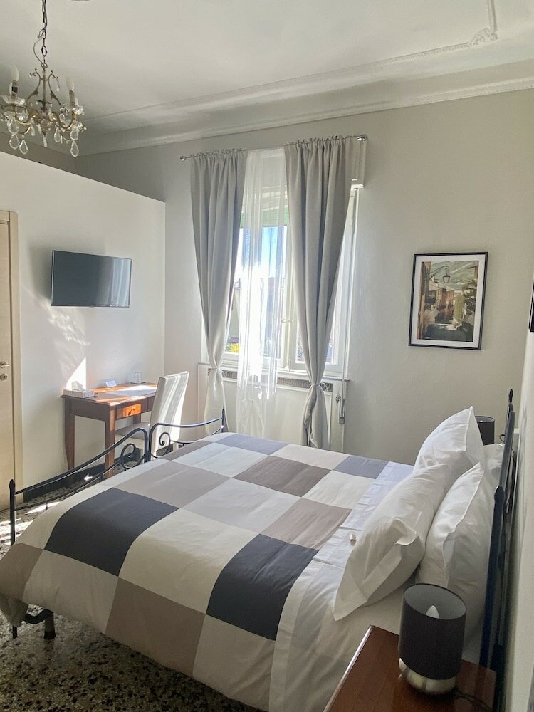 Фото Вилла Catelli B&b