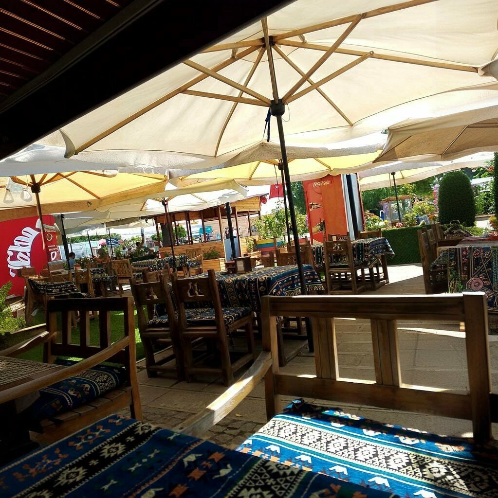 Cafe Dervis Bey Cafe, Derinkuyu, photo