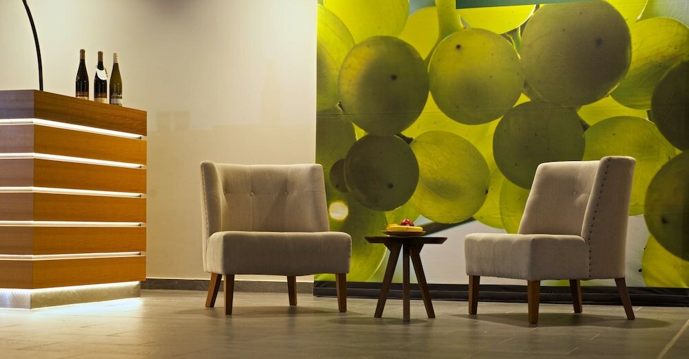 Фото Weinhotel Kaisergarten