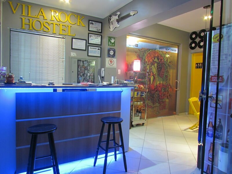 Гостиница Vila Rock Hostel в Сан-Паулу