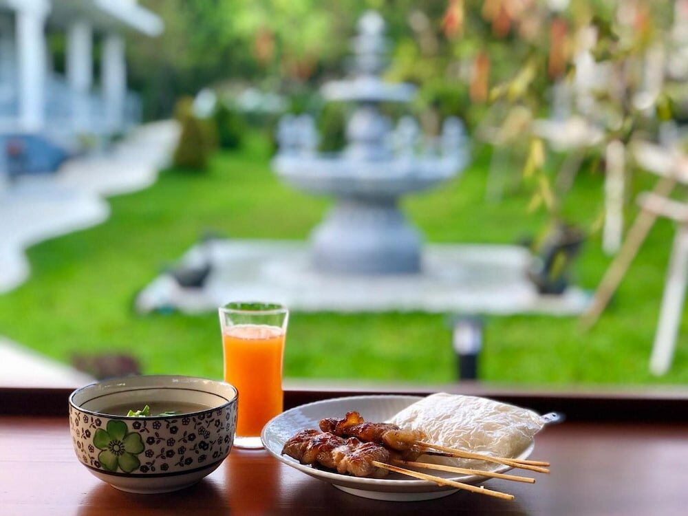 Фото Little Cottage