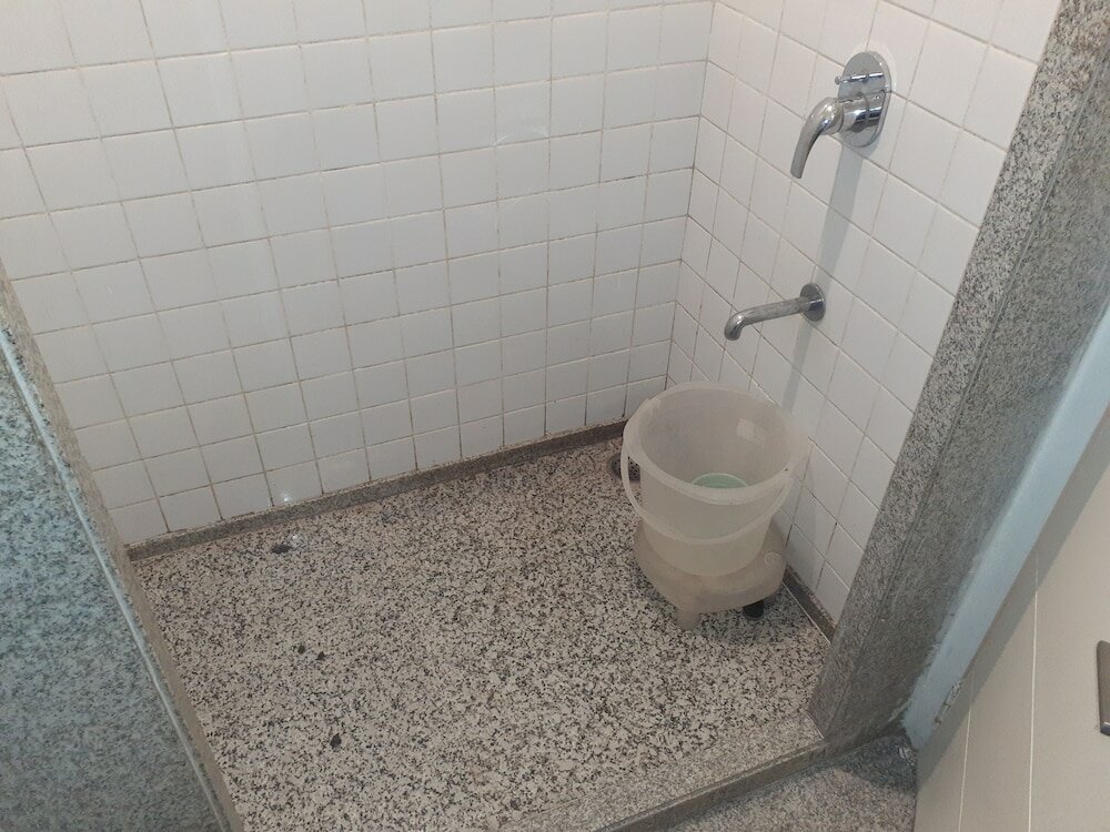 Фото Oyo 364 Hotel Dev Villas