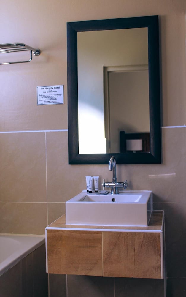 Фото Margate Hotel