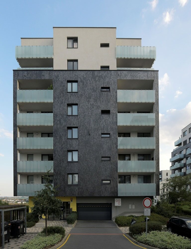 Фото CityWest Apartments