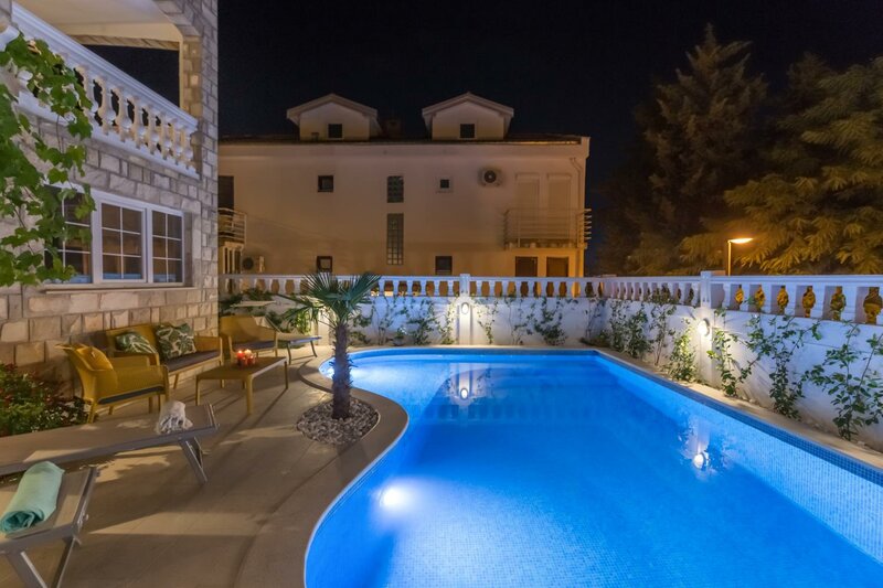 Гостиница Captains villa