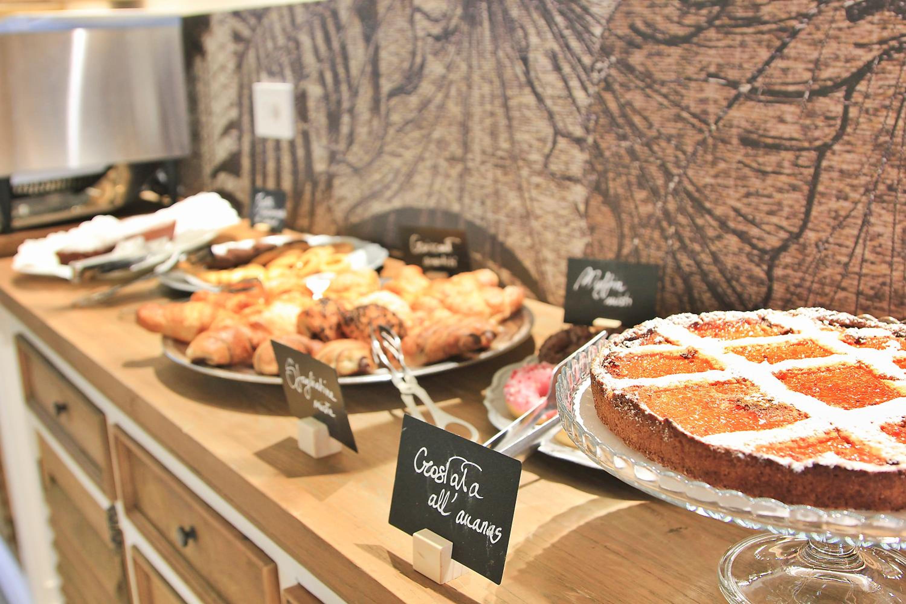 Фото Hotel La Perla