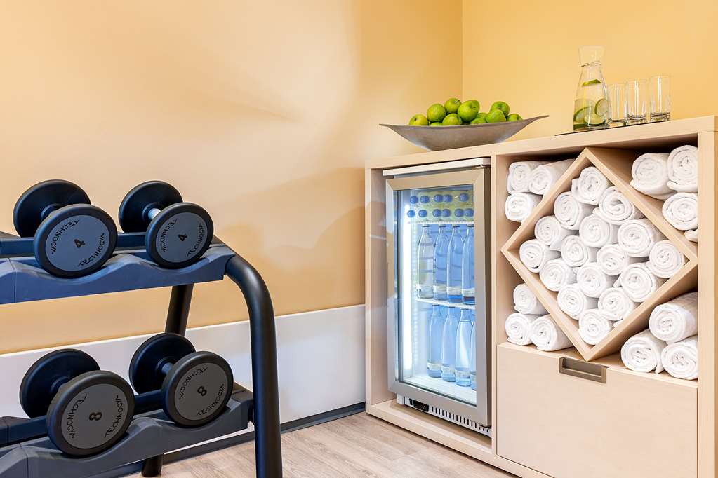 Фото Avani Frankfurt City Hotel